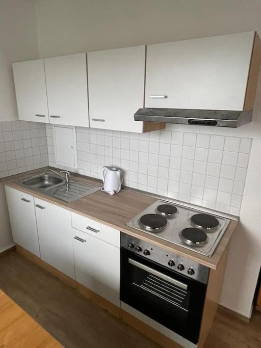 Max Appartements Нойбранденбург Экстерьер фото